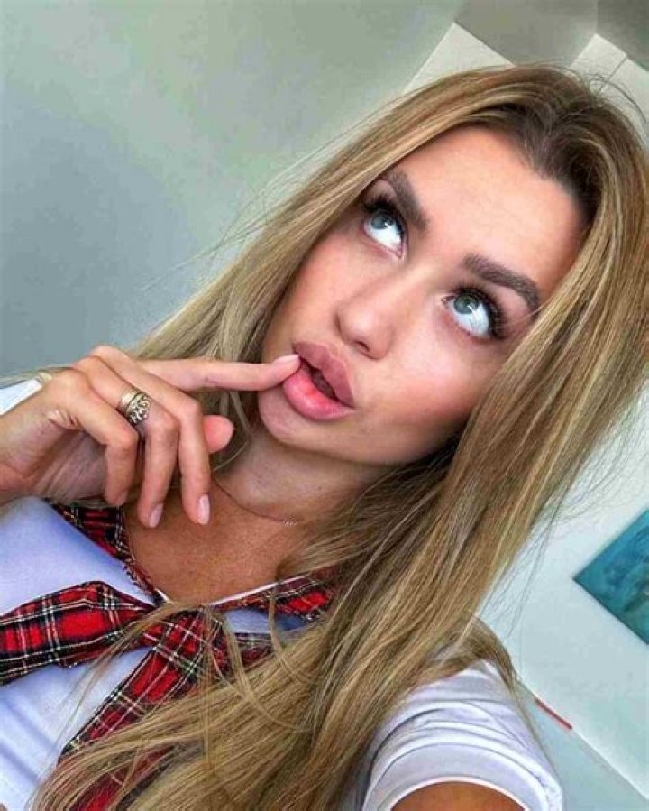 Nikii Victoria Height, Weight, Net Worth, Age, Birthday, Wikipedia, Who, Nationality, Biography